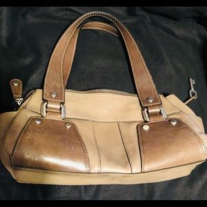 Fossil purse